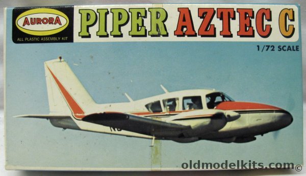 Aurora 1/72 Piper Aztec C, 282-70 plastic model kit